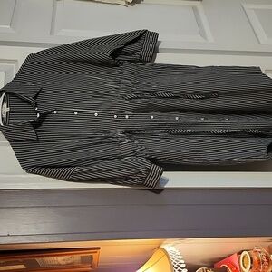 Flaming Urban Gray and White Dress Size S